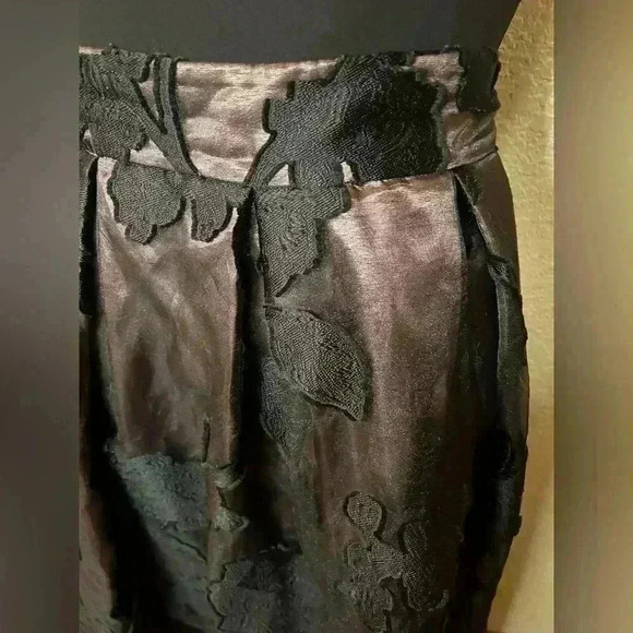 Monsoon black lace lilac iridescent formal occasion midi A line skirt size 10 - Picture 5 of 11